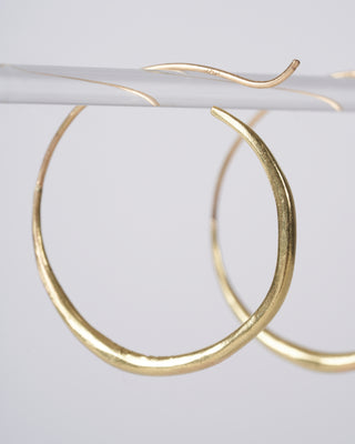 18k spiral hoop earrings - gold