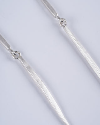 short icicle post earrings - silver