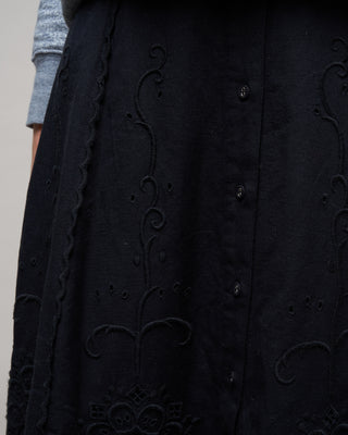kiara emb button-down skirt - black