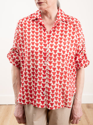 damla shirt - red triangle