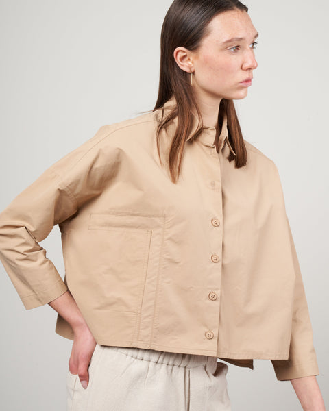 single-pocket-shirt-jacket-tan