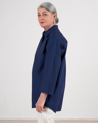 polo-style shirt with round bottom - navy