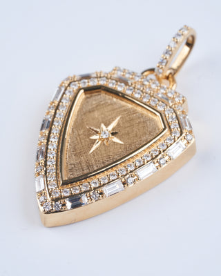 xl empress shield pendant - gold/diamond