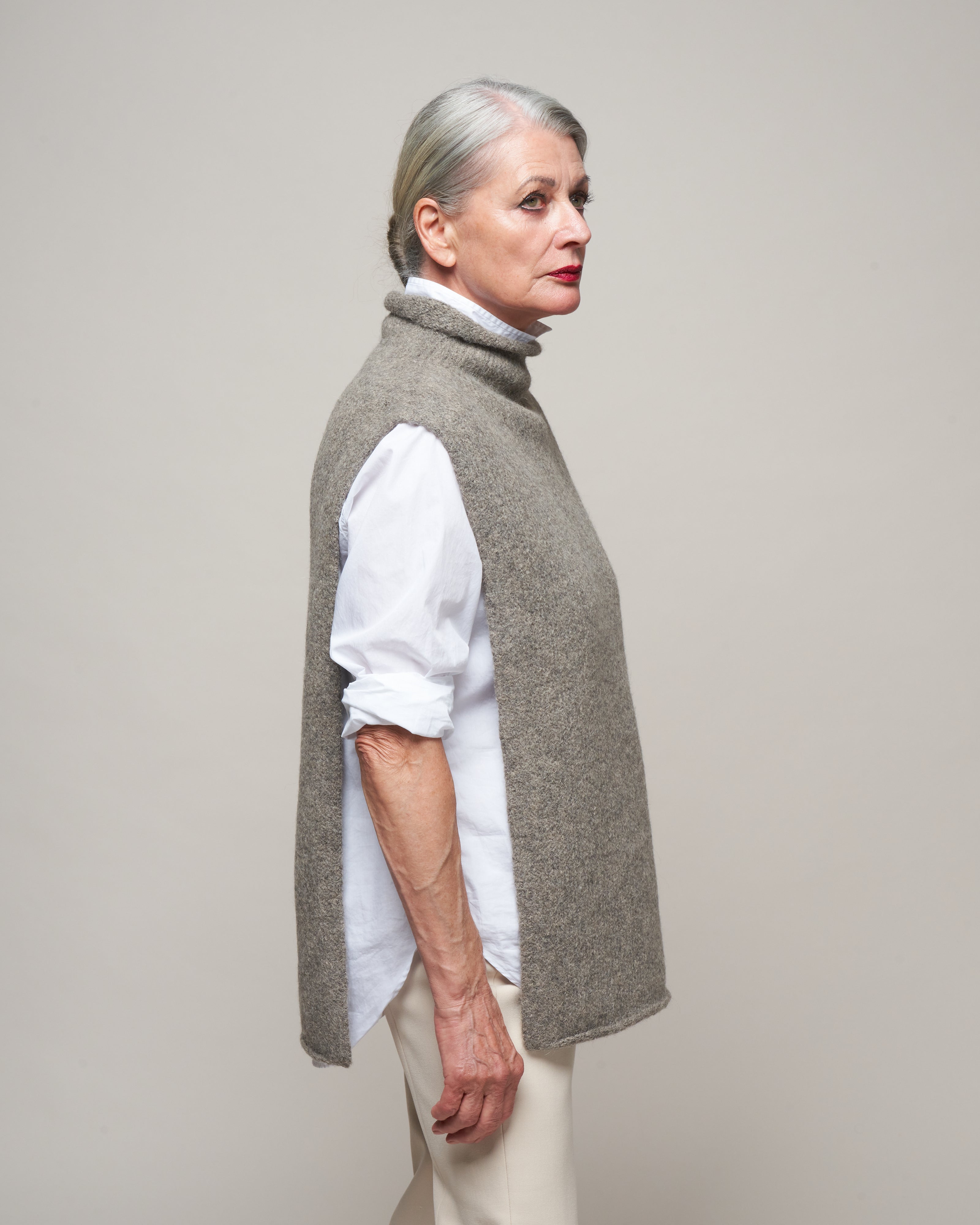 Lauren Manoogian Tabard Rock