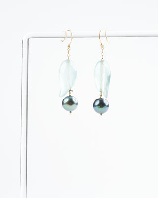 aquamarine and pearl earring - blue/grey