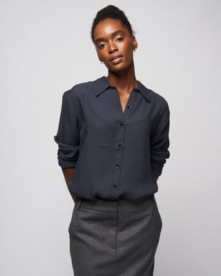feather weight eco crepe slim shirt - midnight navy