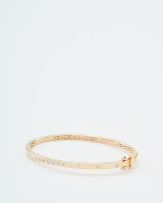 timeless graduated diamond bangle