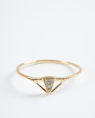 tiny pyramid diamond ring