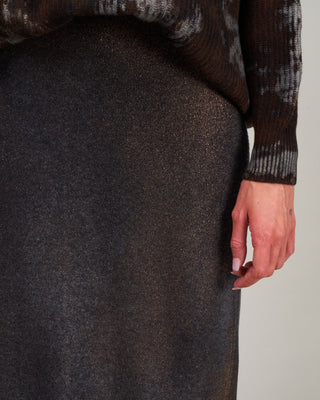 ultralight needle stitched skirt - nero + lamina bronzo