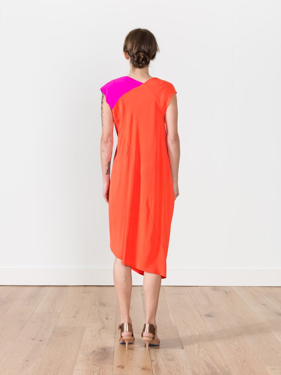 Zero + Maria Cornejo Loop Dress in Fuschia and Orange Zero + Maria Cornejo Loop Dress in Fuschia and Orange
